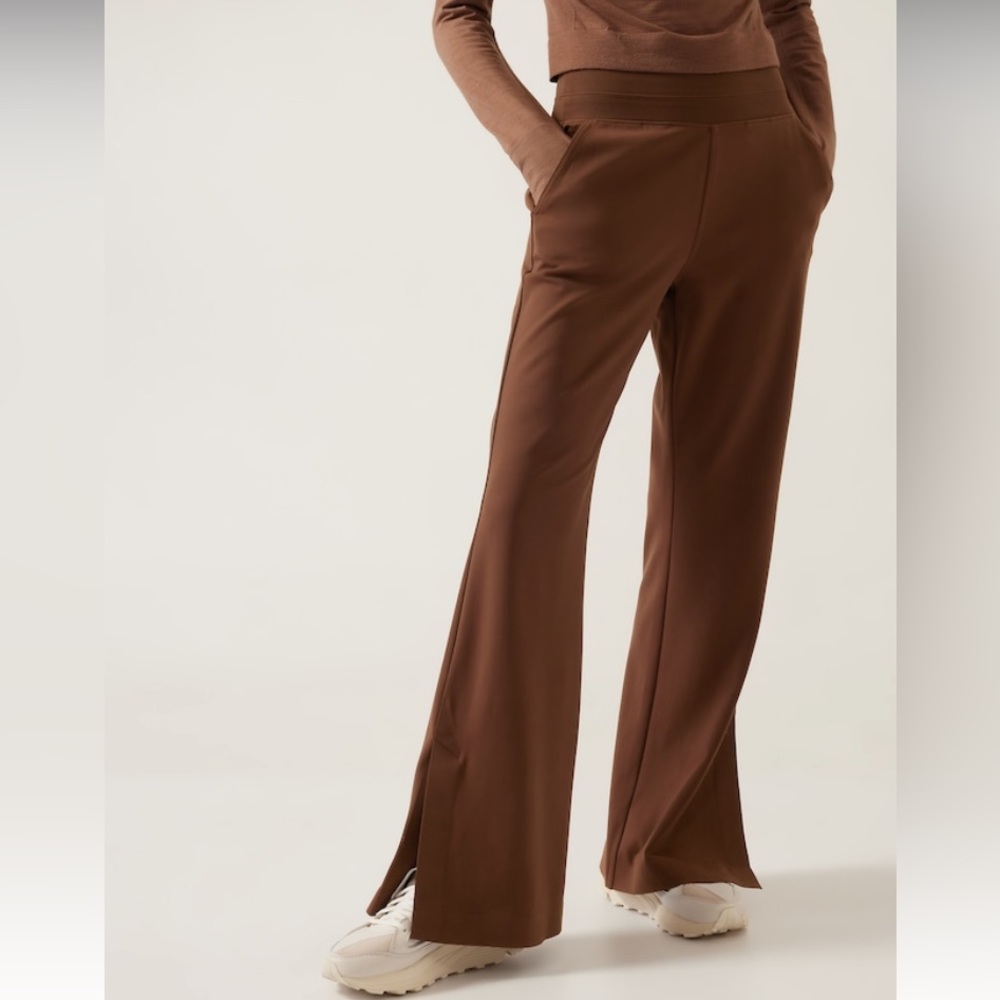 Athleta Venice Flare Pant in Mahogany